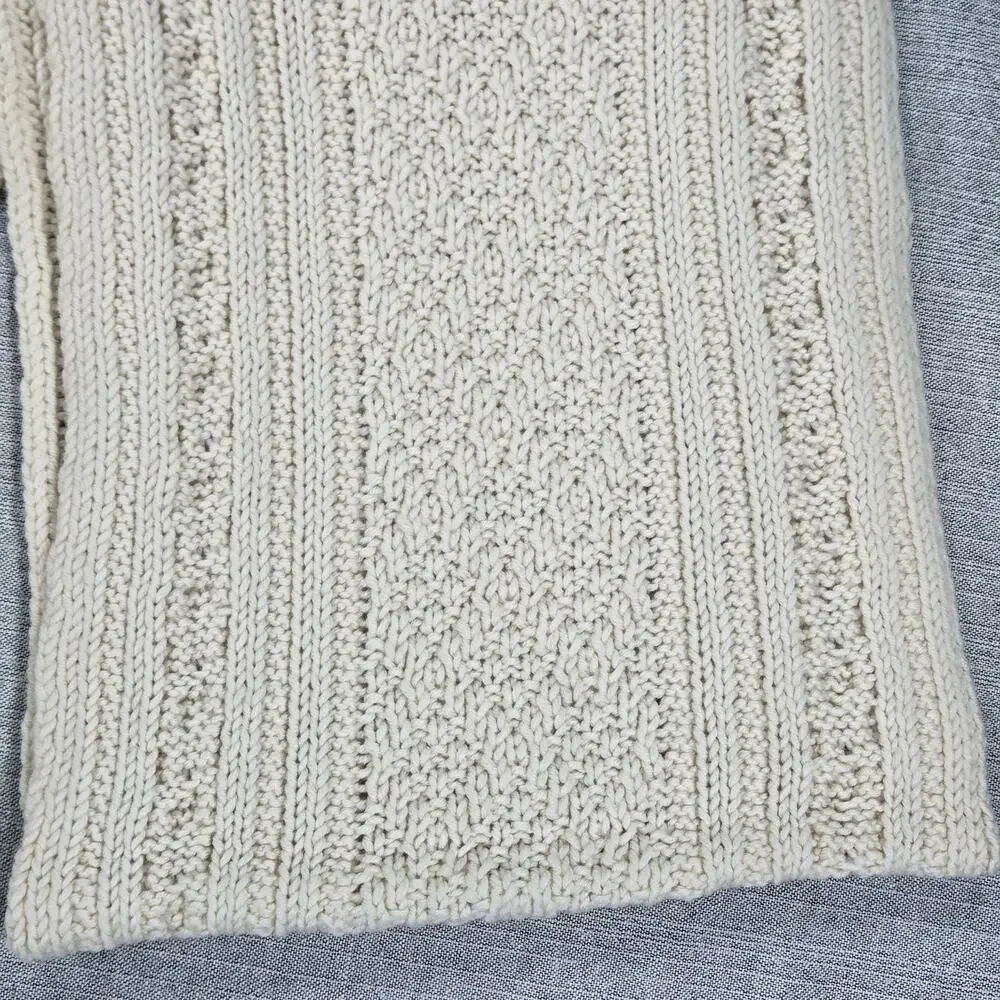 Express NWT Ivory Chunky Knit Scarf Wool Cozy Winter Hygge Minimalist Fringe